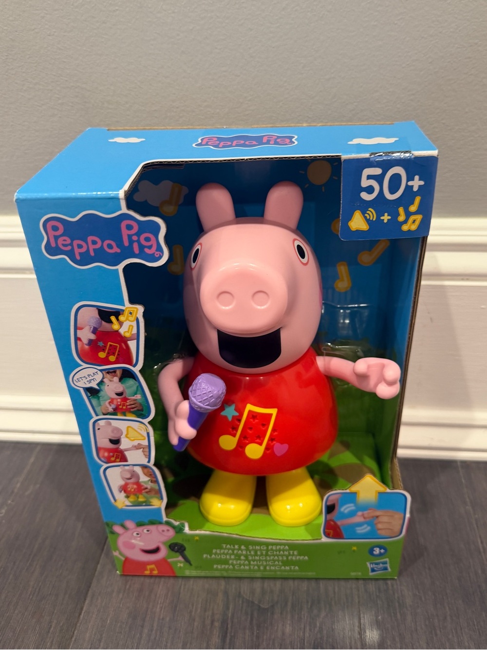 NWT Peppa Pig Singing Talk & Sing Figure with 50+ Sounds Phrases